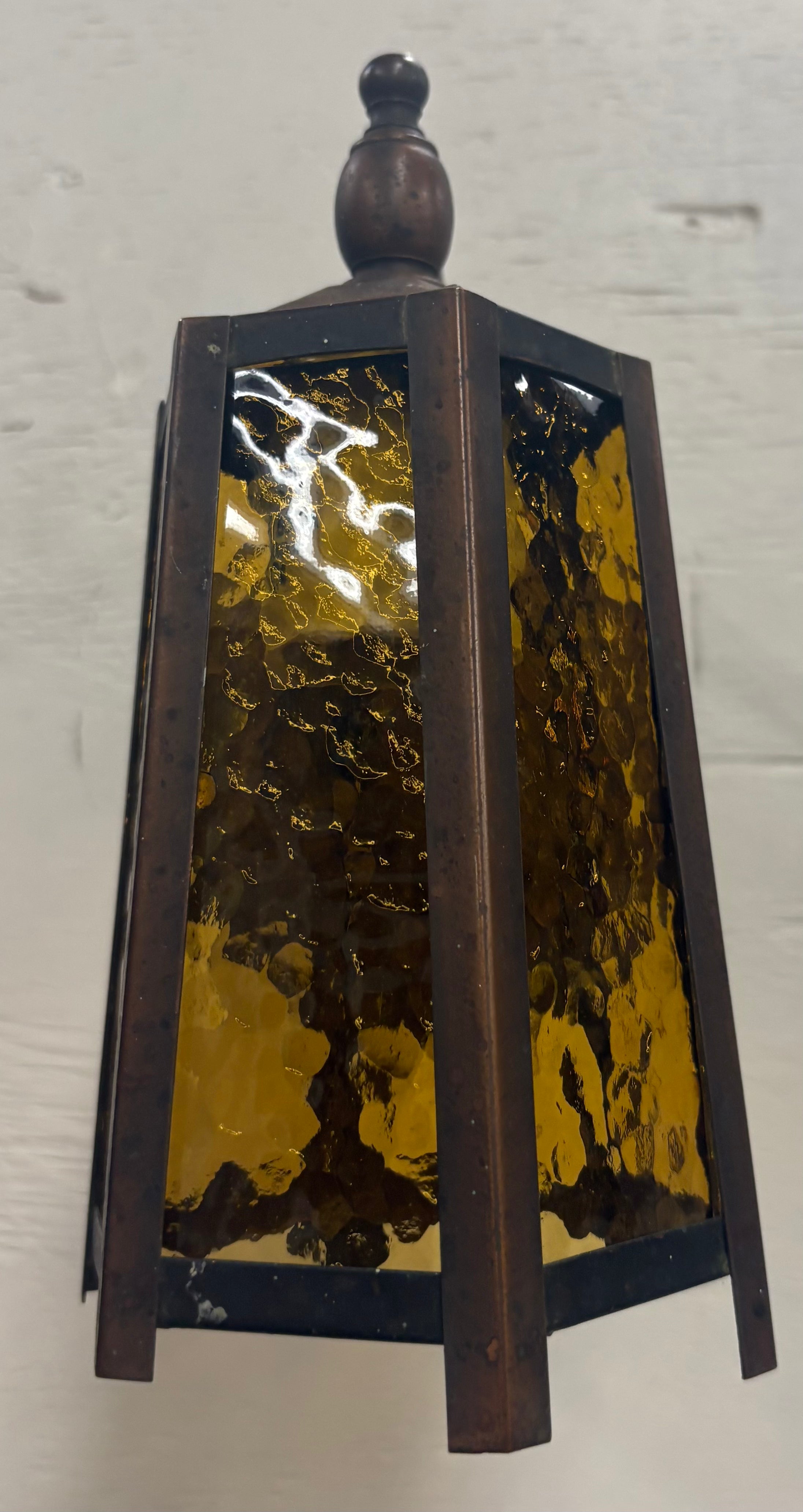 EXTERIOR WALL LANTERN – TEXTURED GLASS (LT-1243)