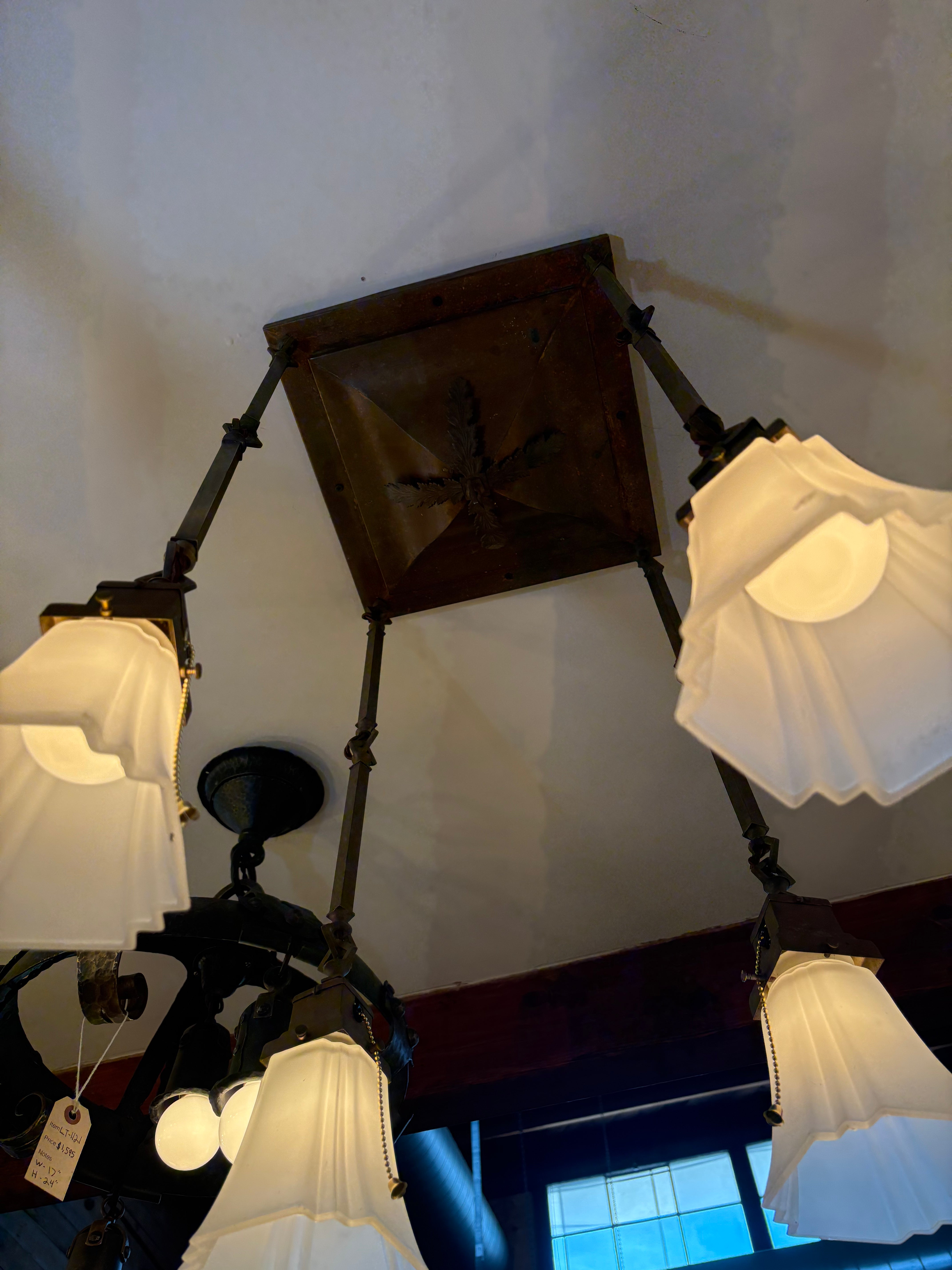 CHANDELIER –  (LT-1248)