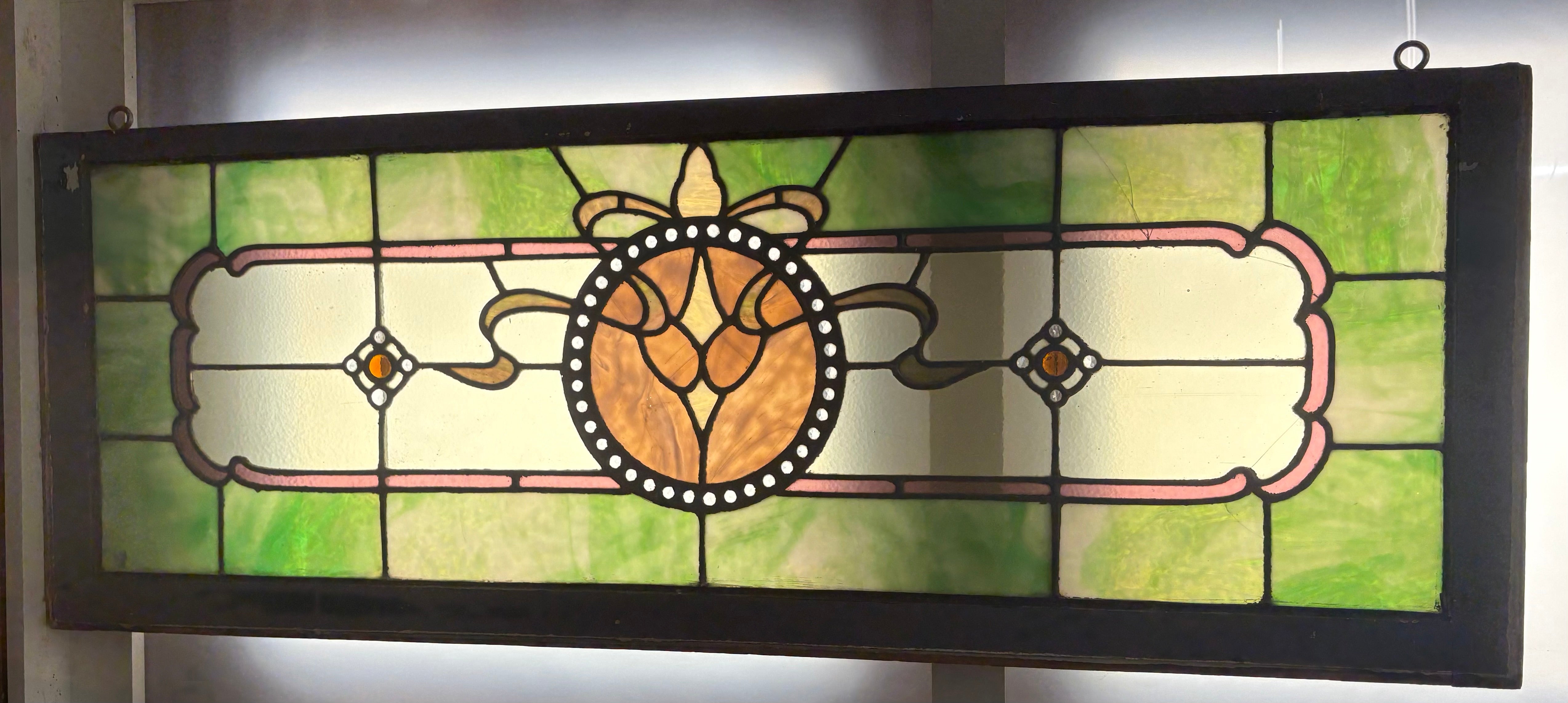 Ribboned Stained Glass Window [JL17-23]