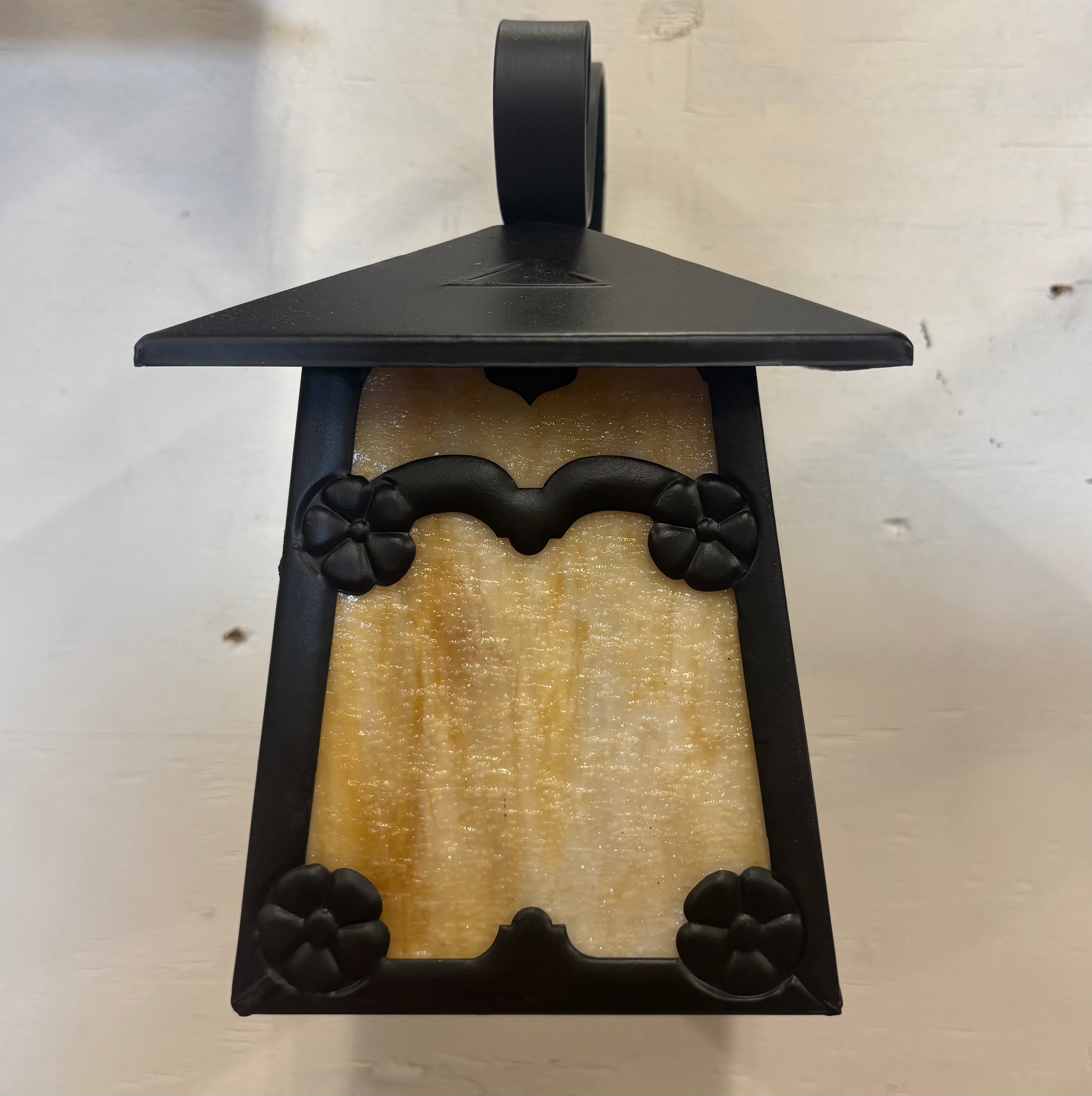 EXTERIOR WALL SCONCE  (LT-1219)