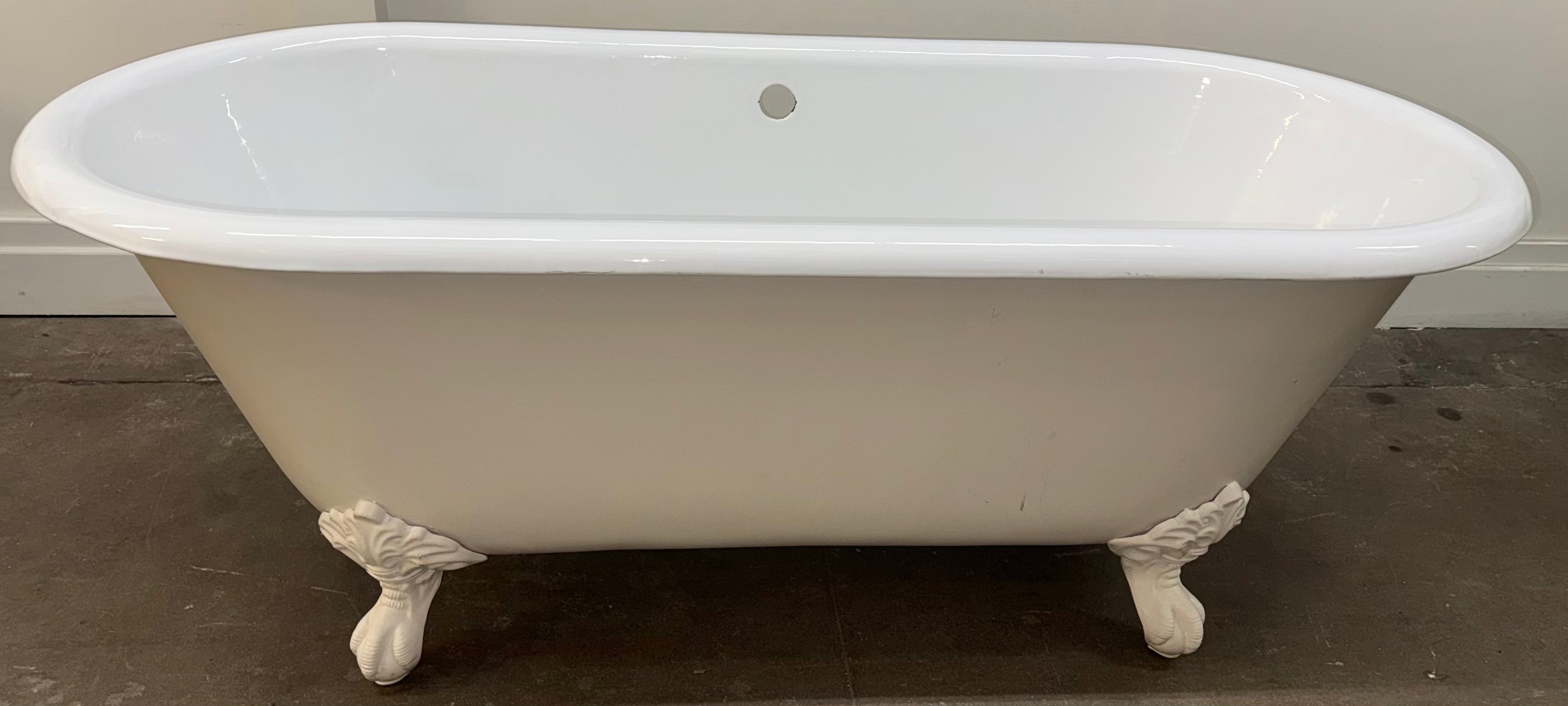 Center Drain Clawfoot Tub (TB-208)