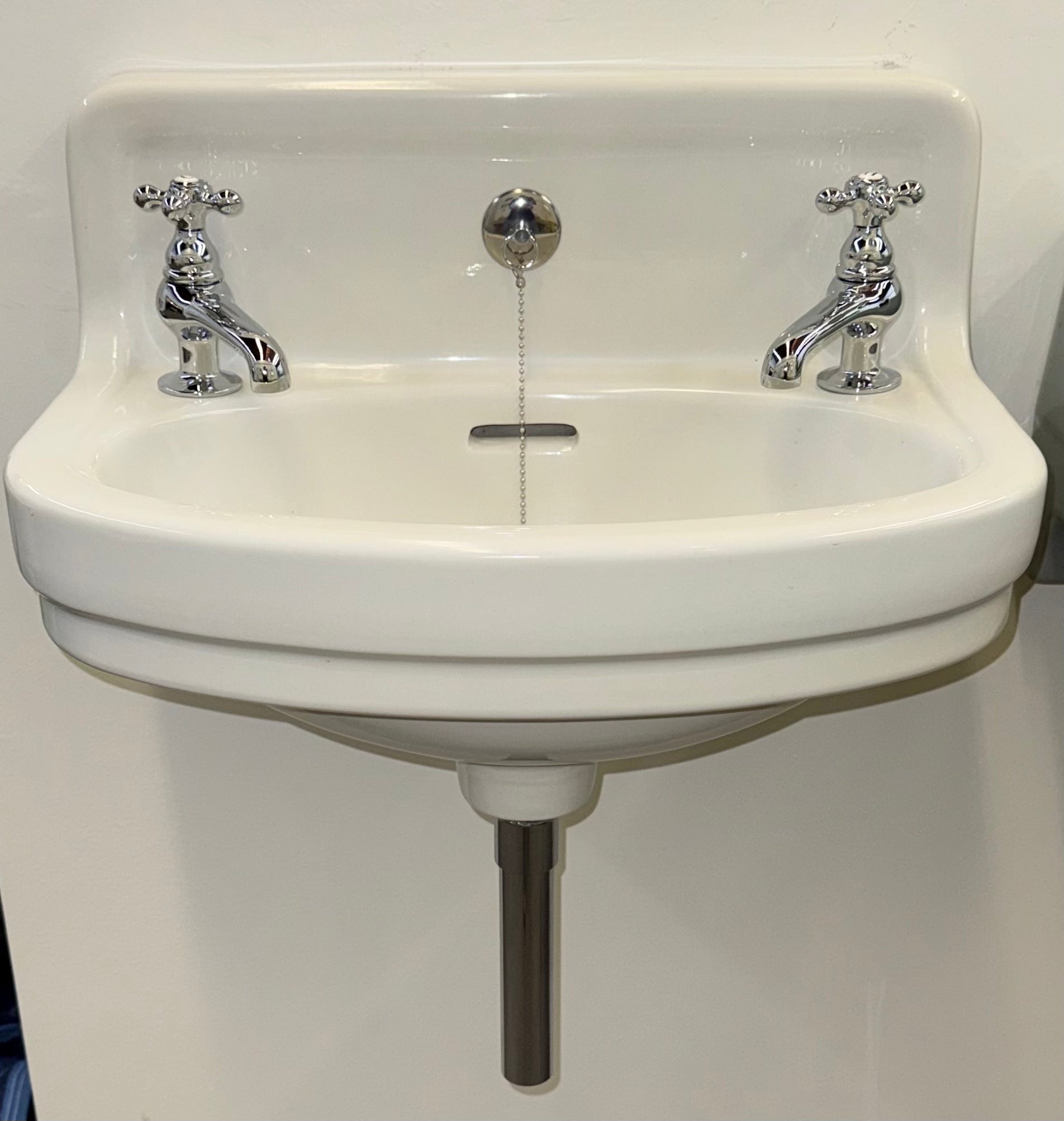 (SK-199) STD White
