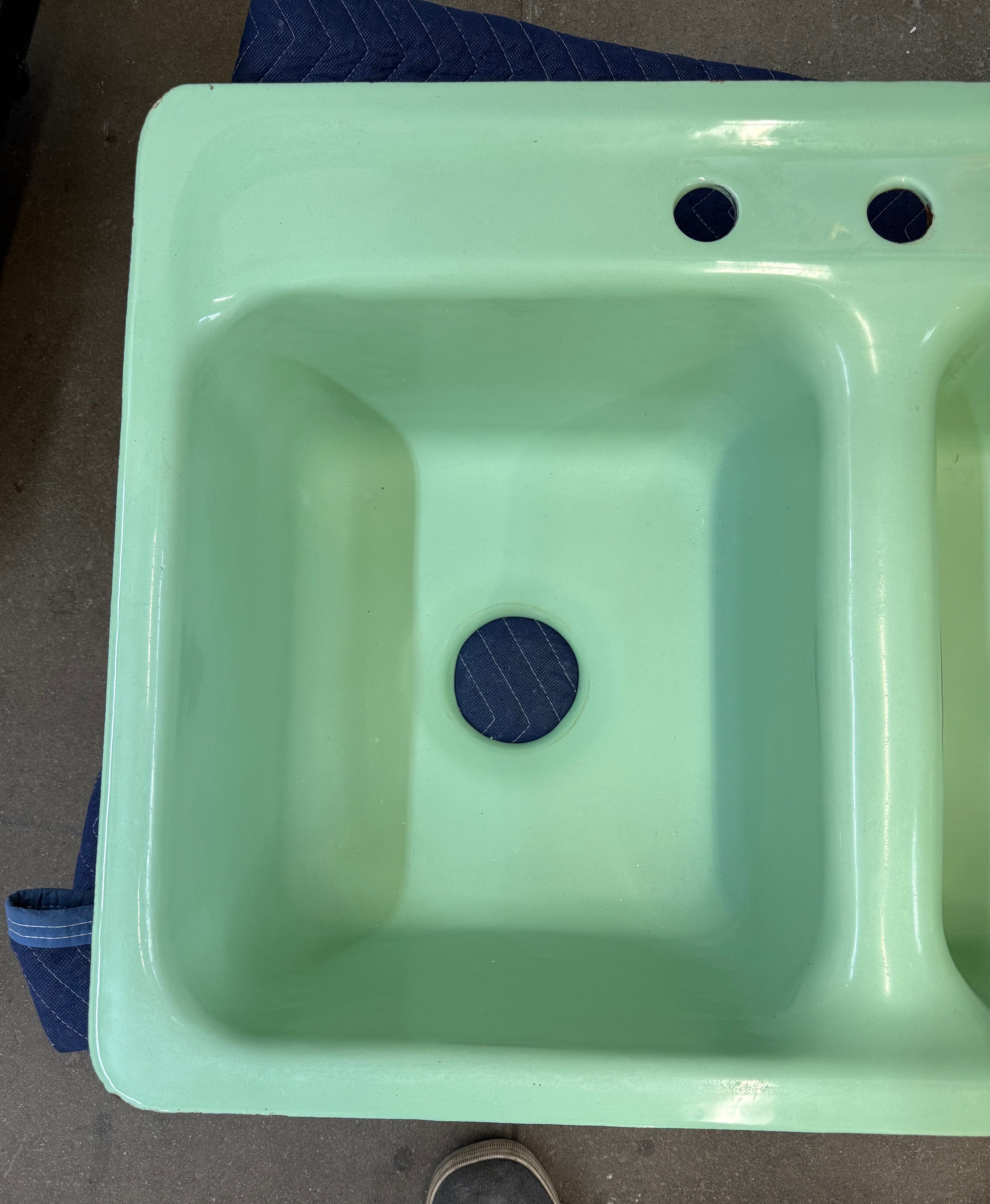 (SK-200) 1956 Kitchen Sink (Spring Green)