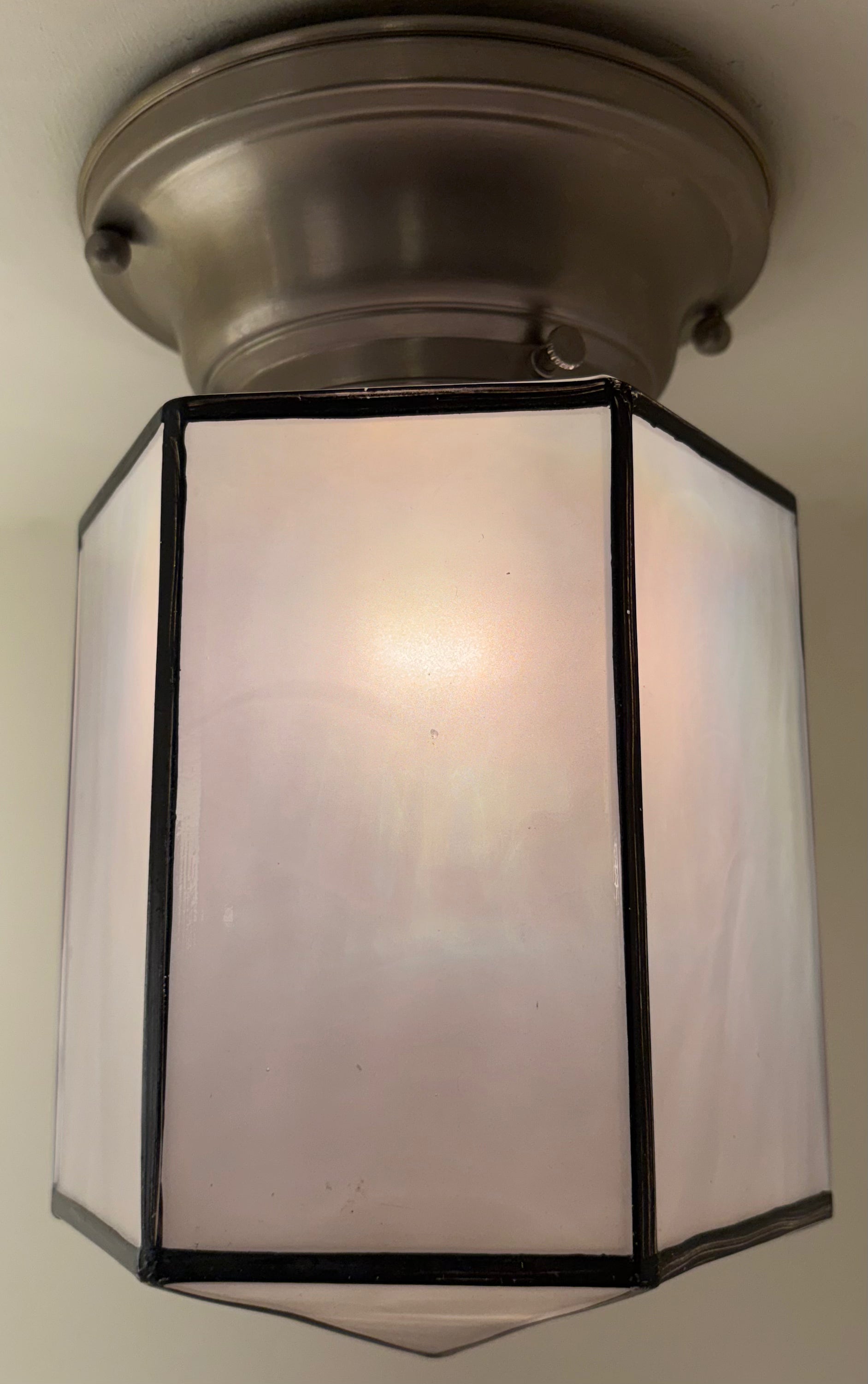 CEILING MOUNT LIGHT – (LT-1282)