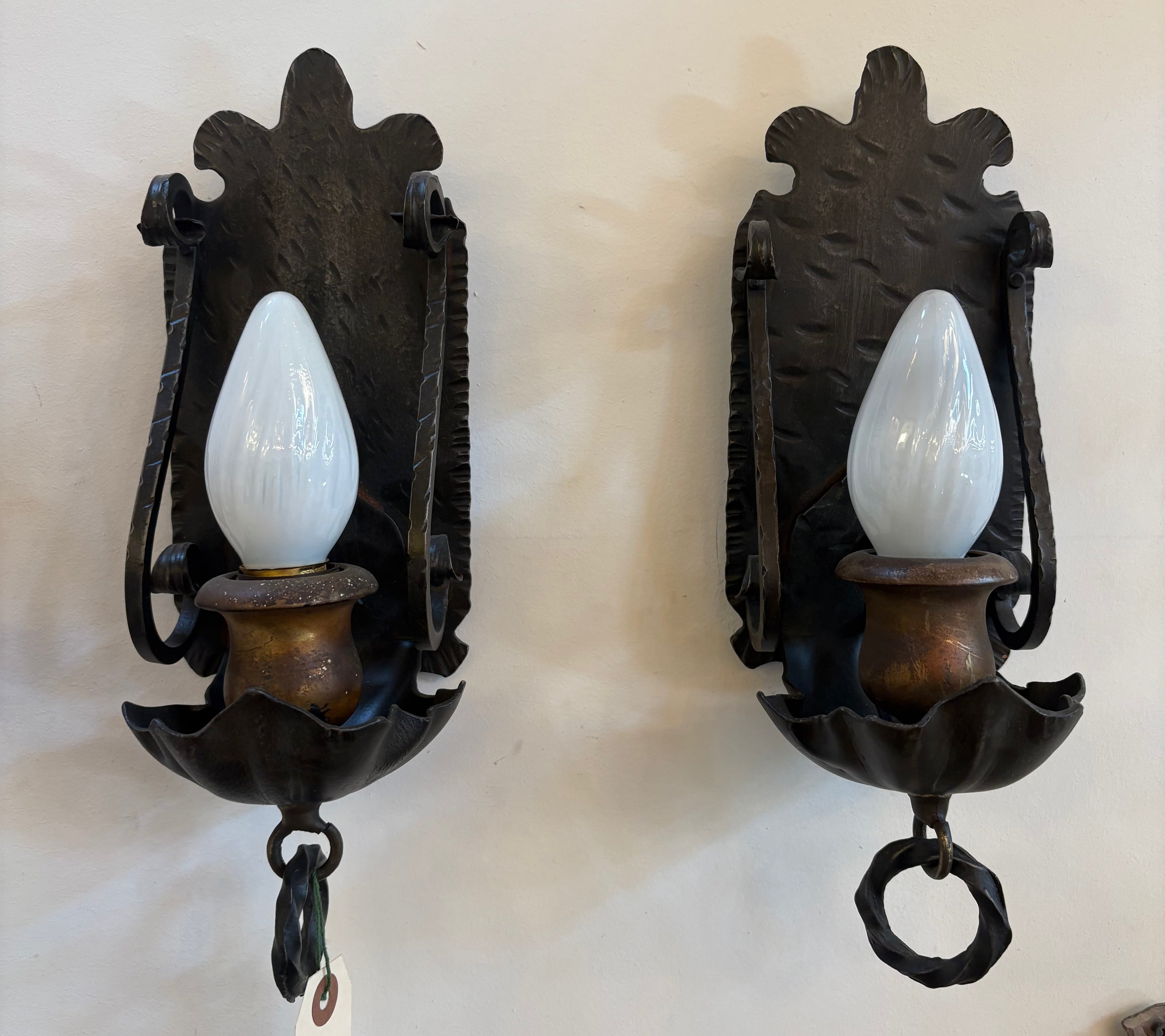 Sconce Pair w/ Square Detail (LT-1096)