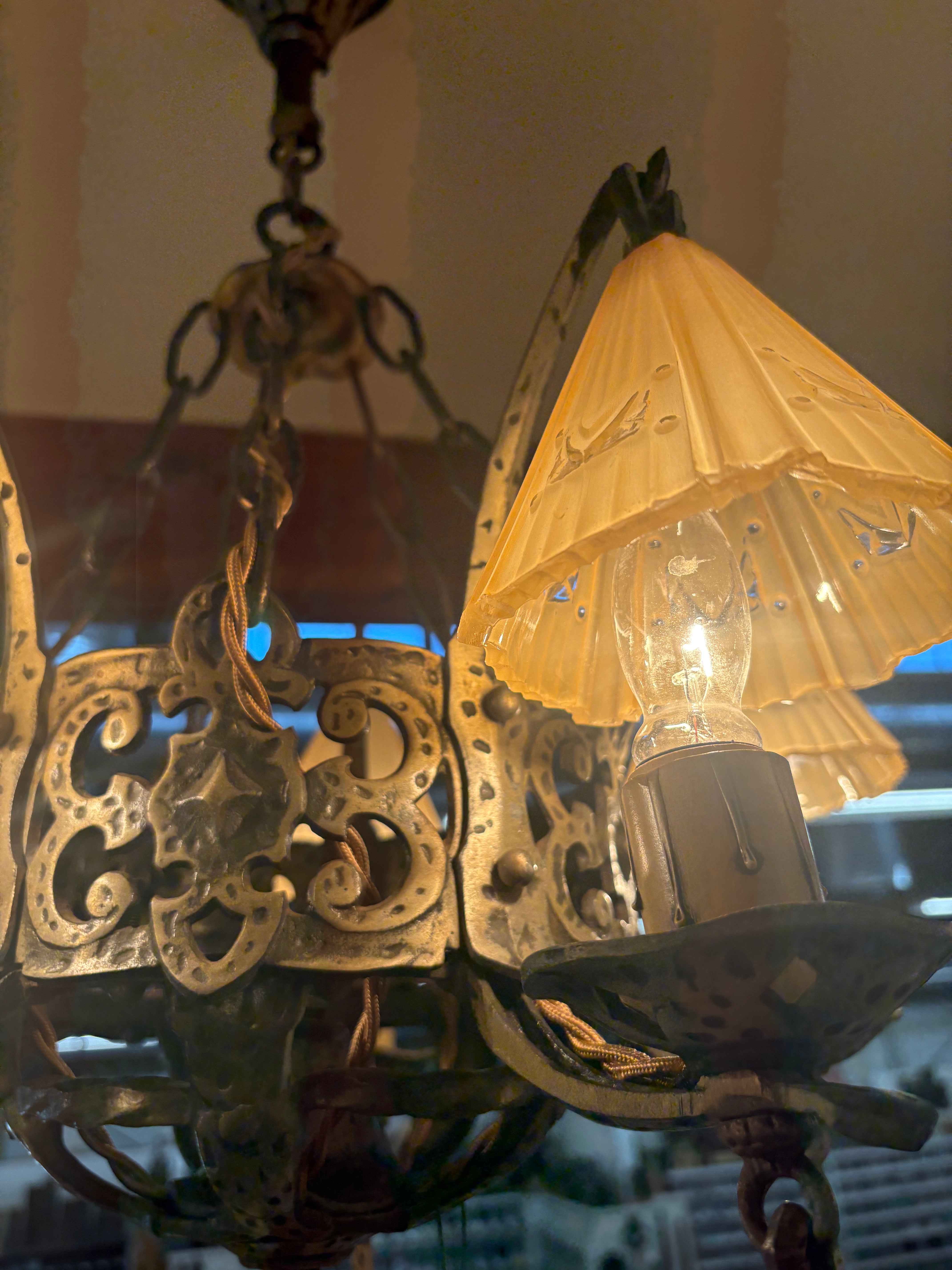 Chandelier (LT- 1118)