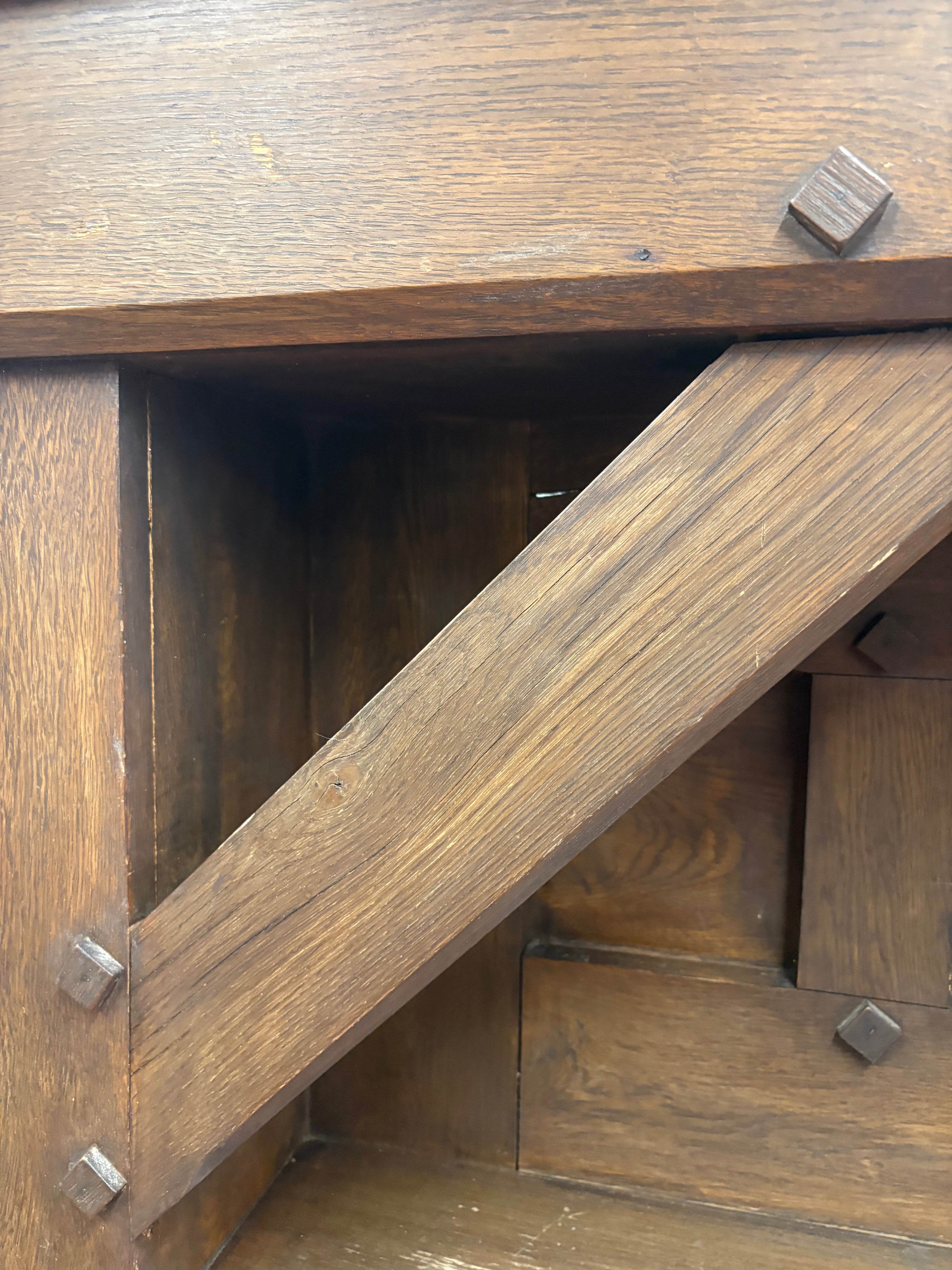 Fireplace Surround  (OE-94)