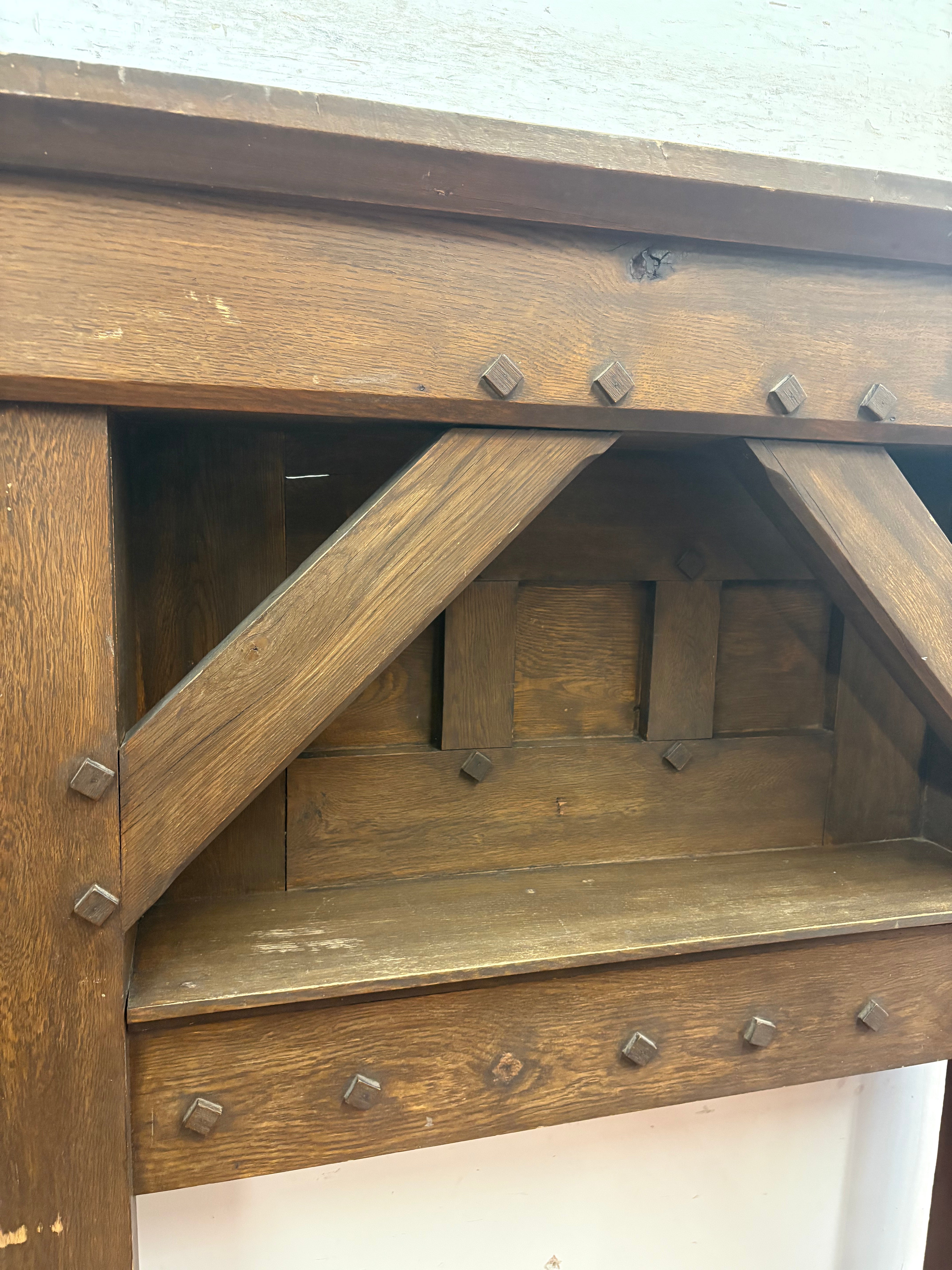 Fireplace Surround  (OE-94)