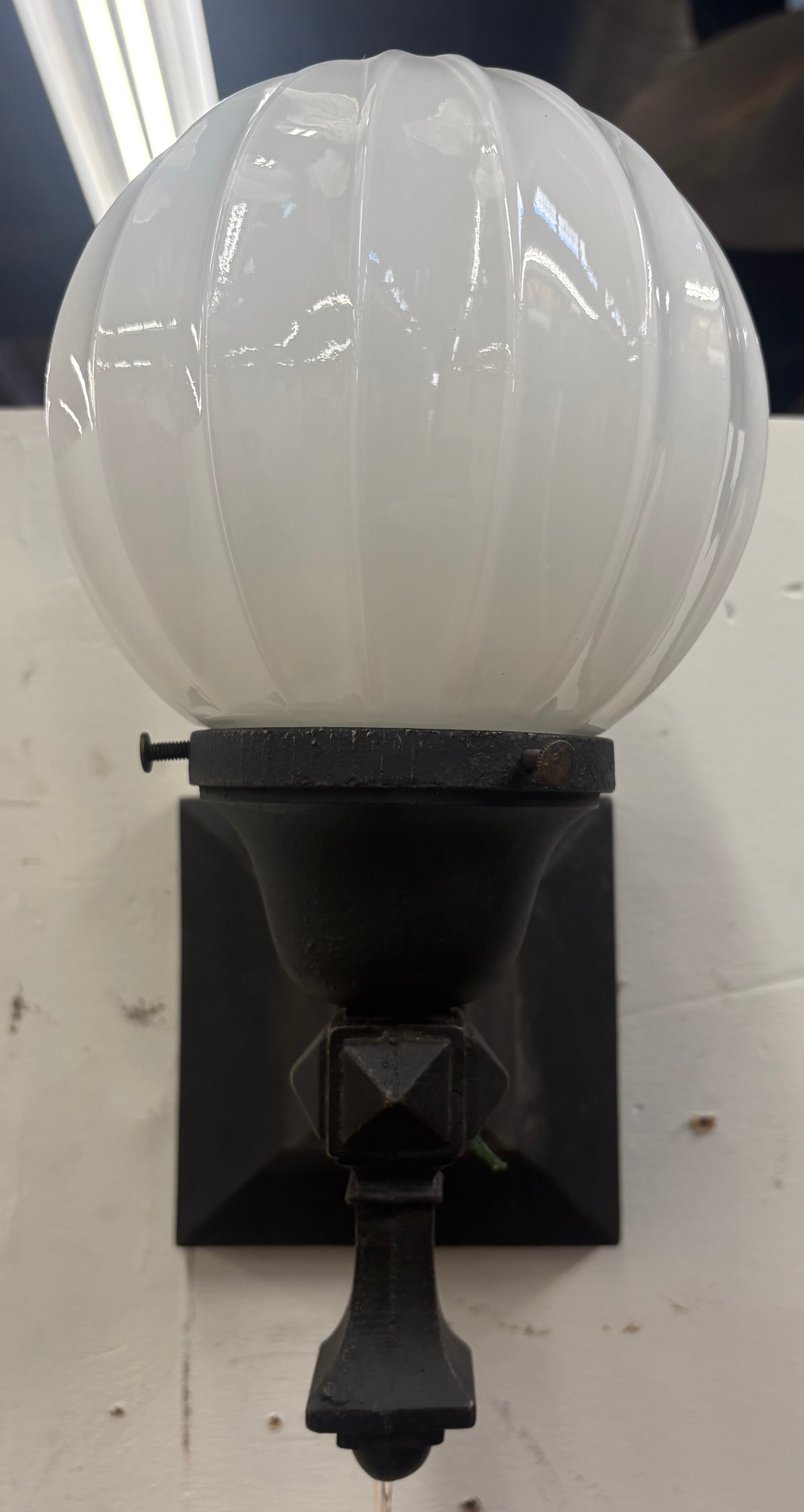 Art Deco Wall Sconce with Ribbed Glass Shade- Original 1930s Cast Iron (lt-1135)