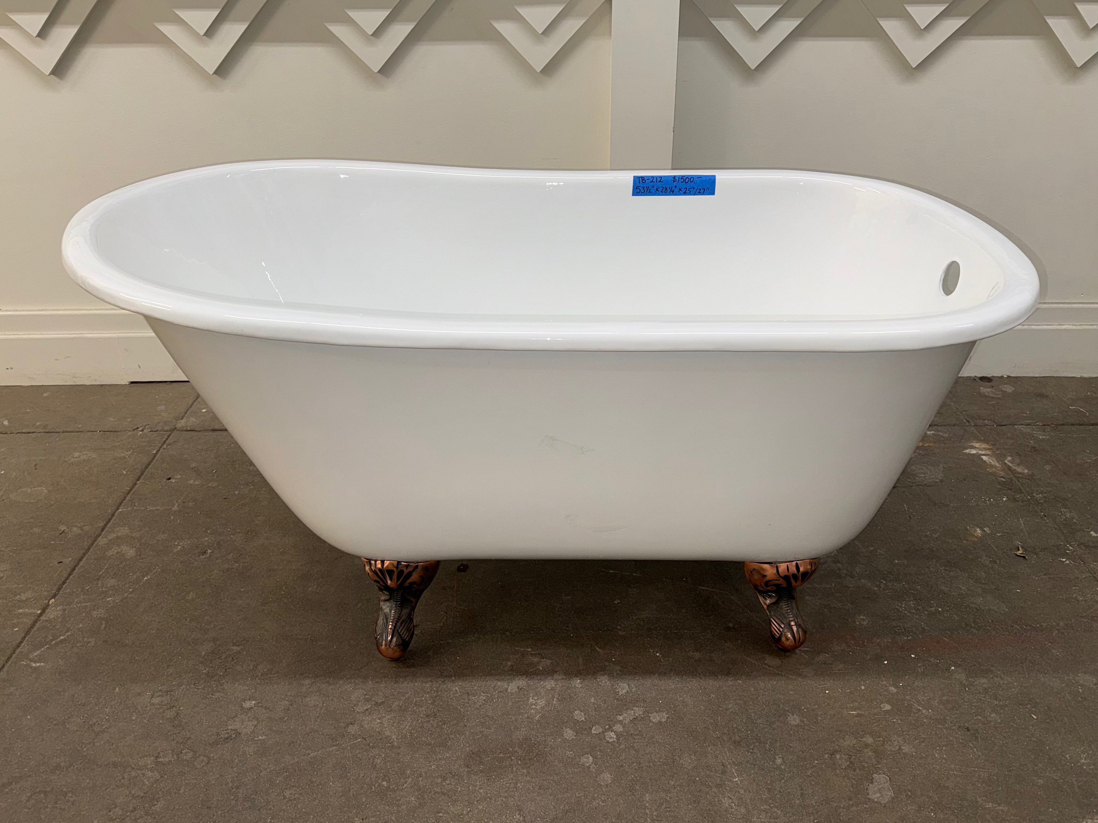 (TB-212) Claw Foot Tub