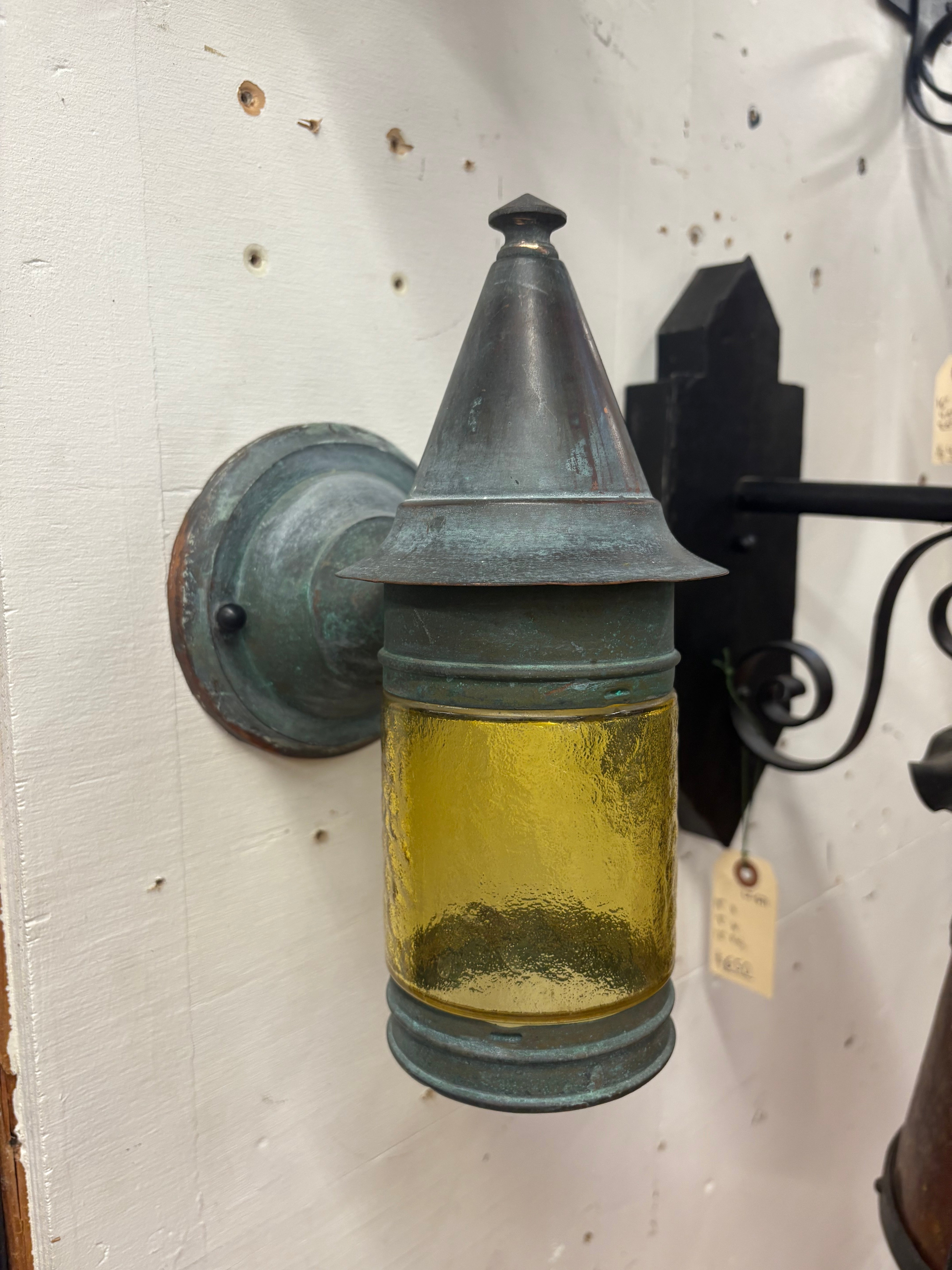 Ext. Lantern Sconce (LT-1071)