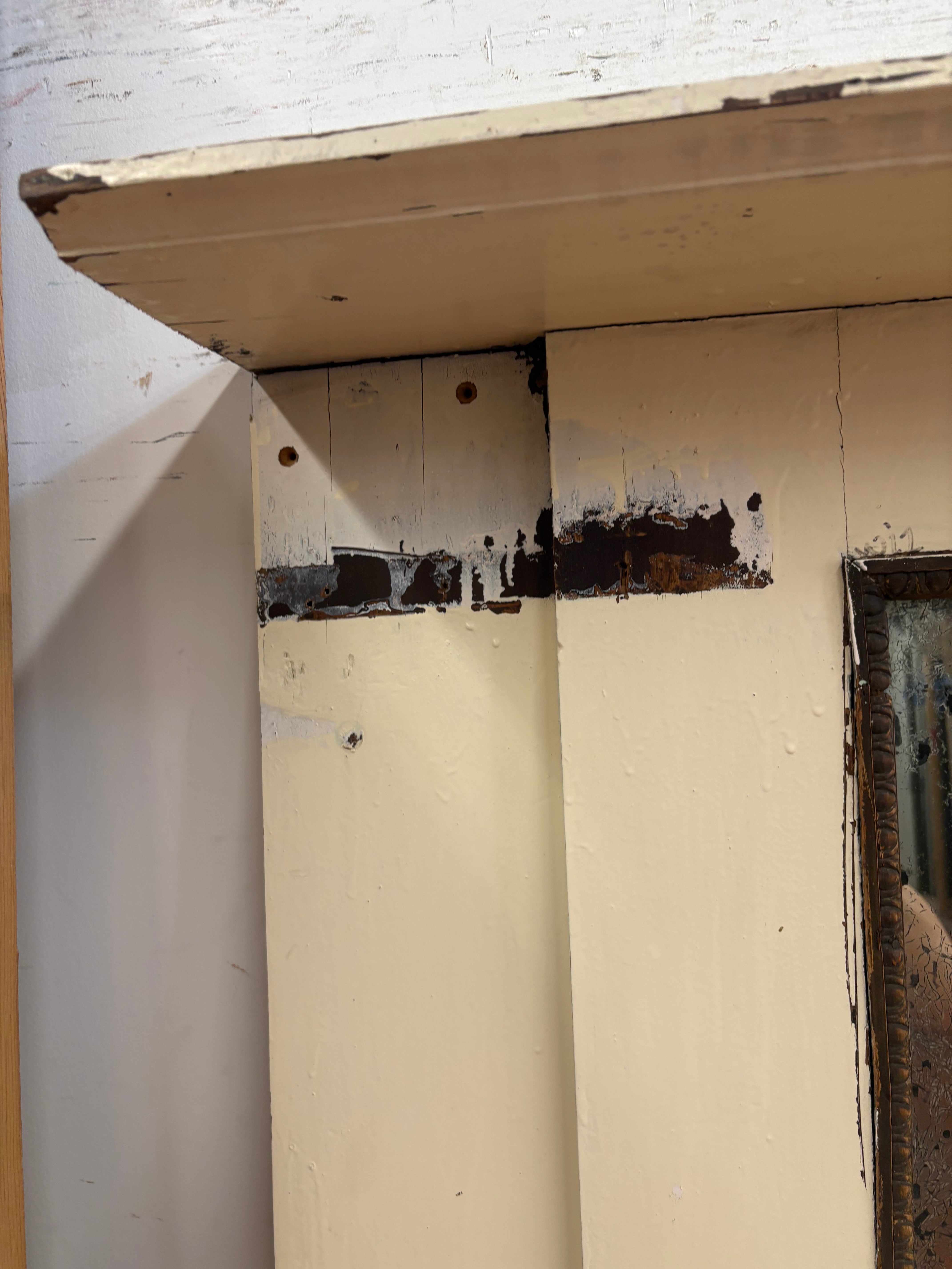 Fireplace Surround  (OE-104)