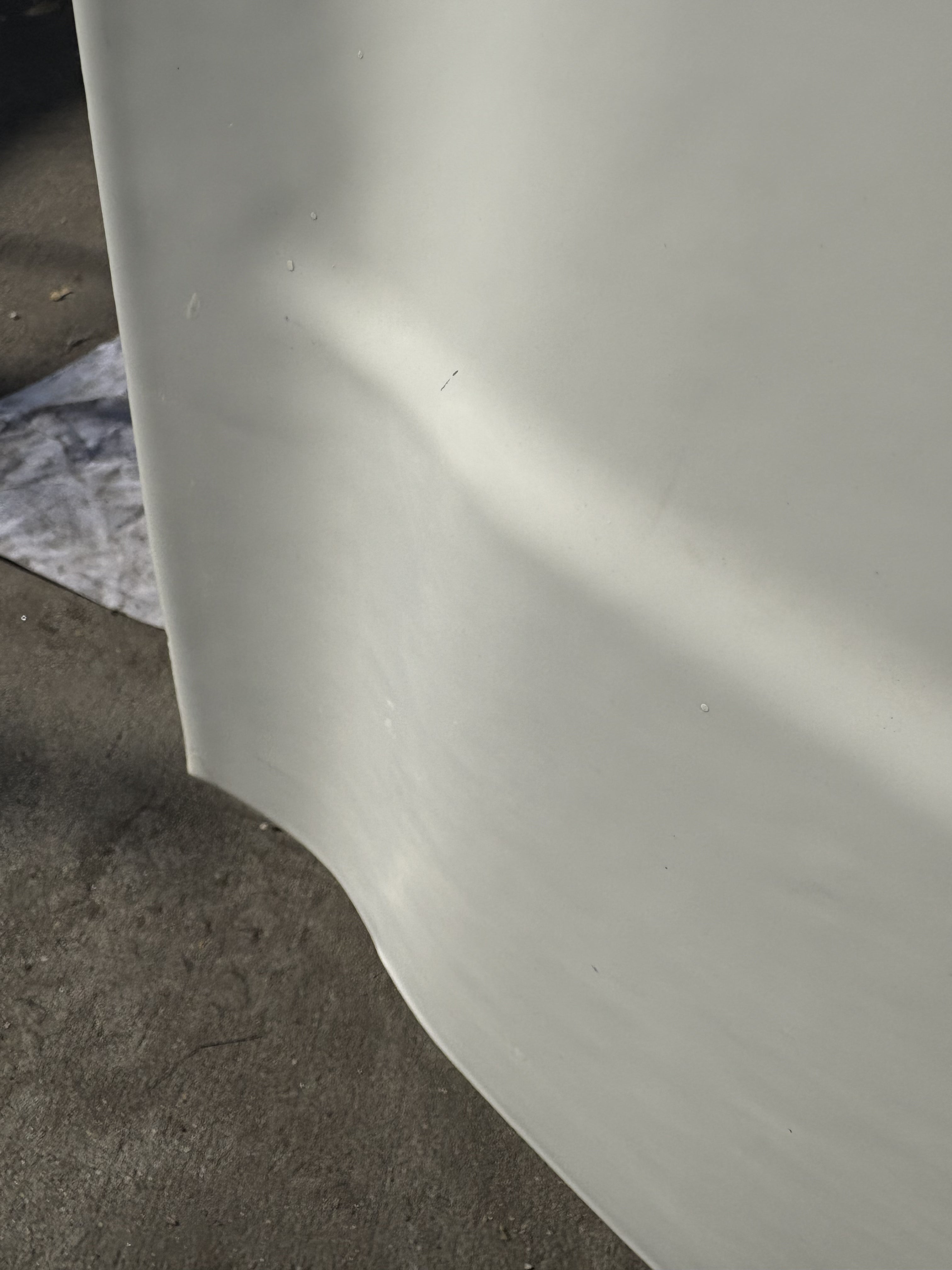 65.5" Alcove White (TB-156)