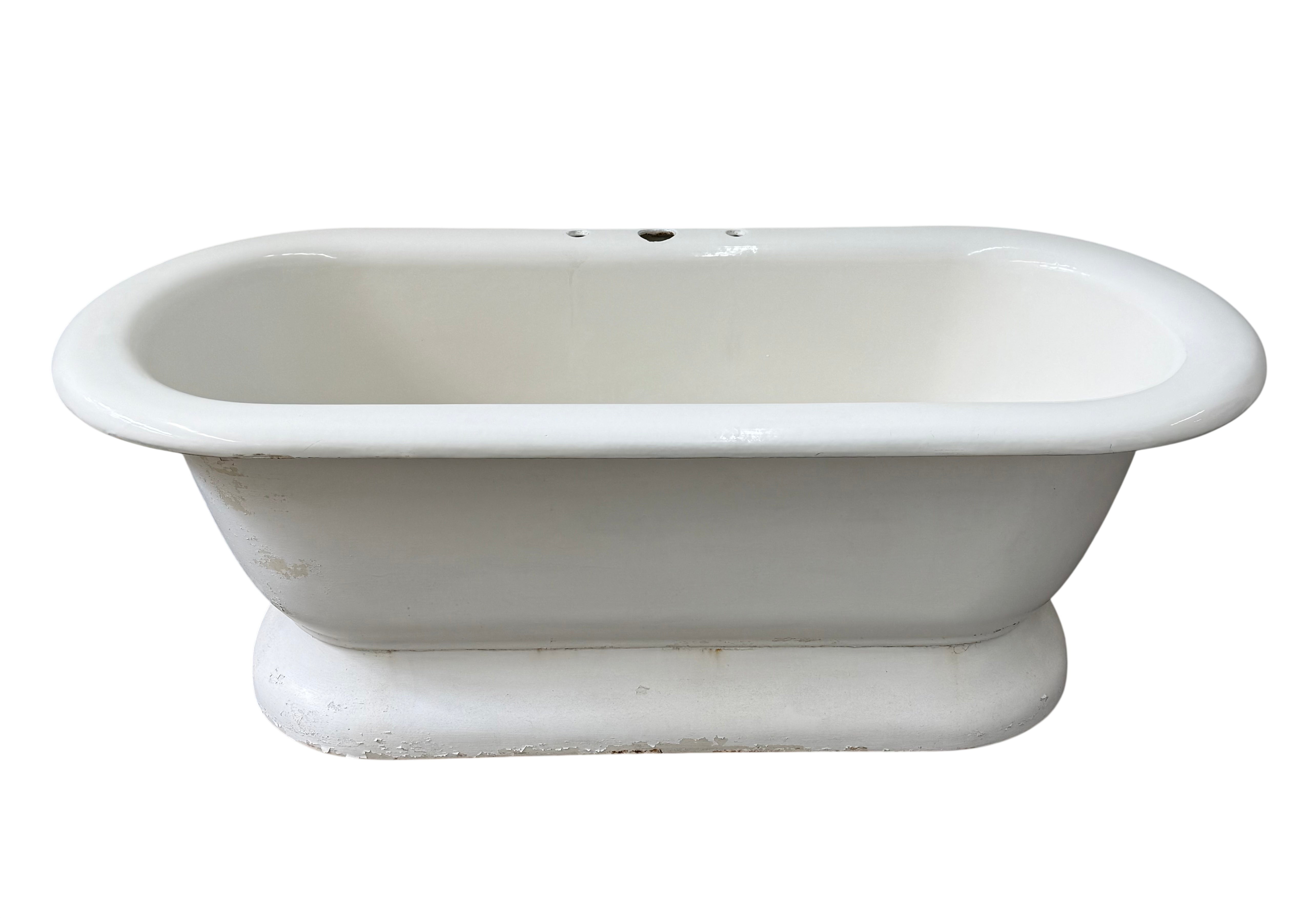 (TB-196) Skirted Center Fill Tub