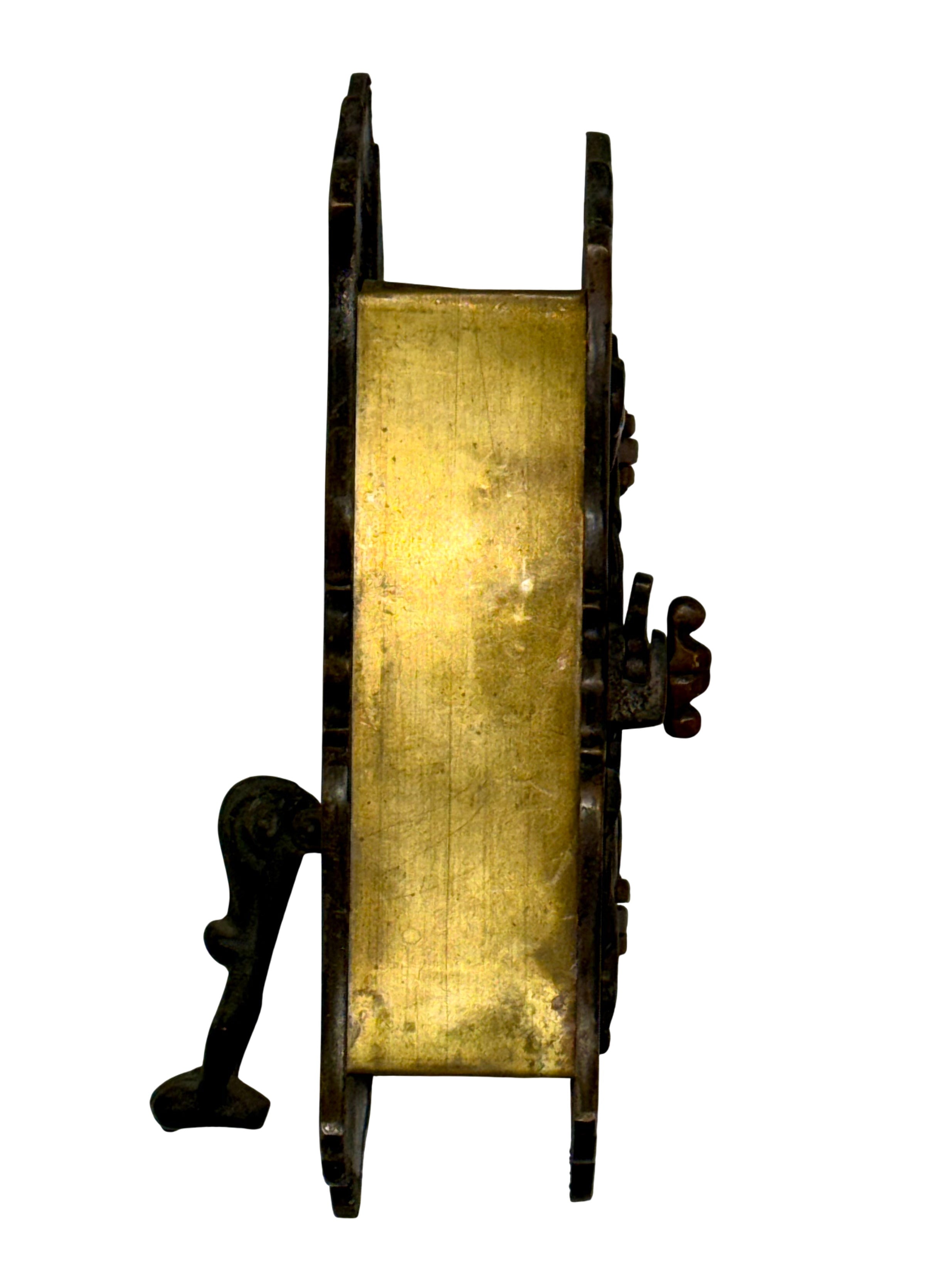 (OE-74) Cast Brass Speakeasy Door Viewer