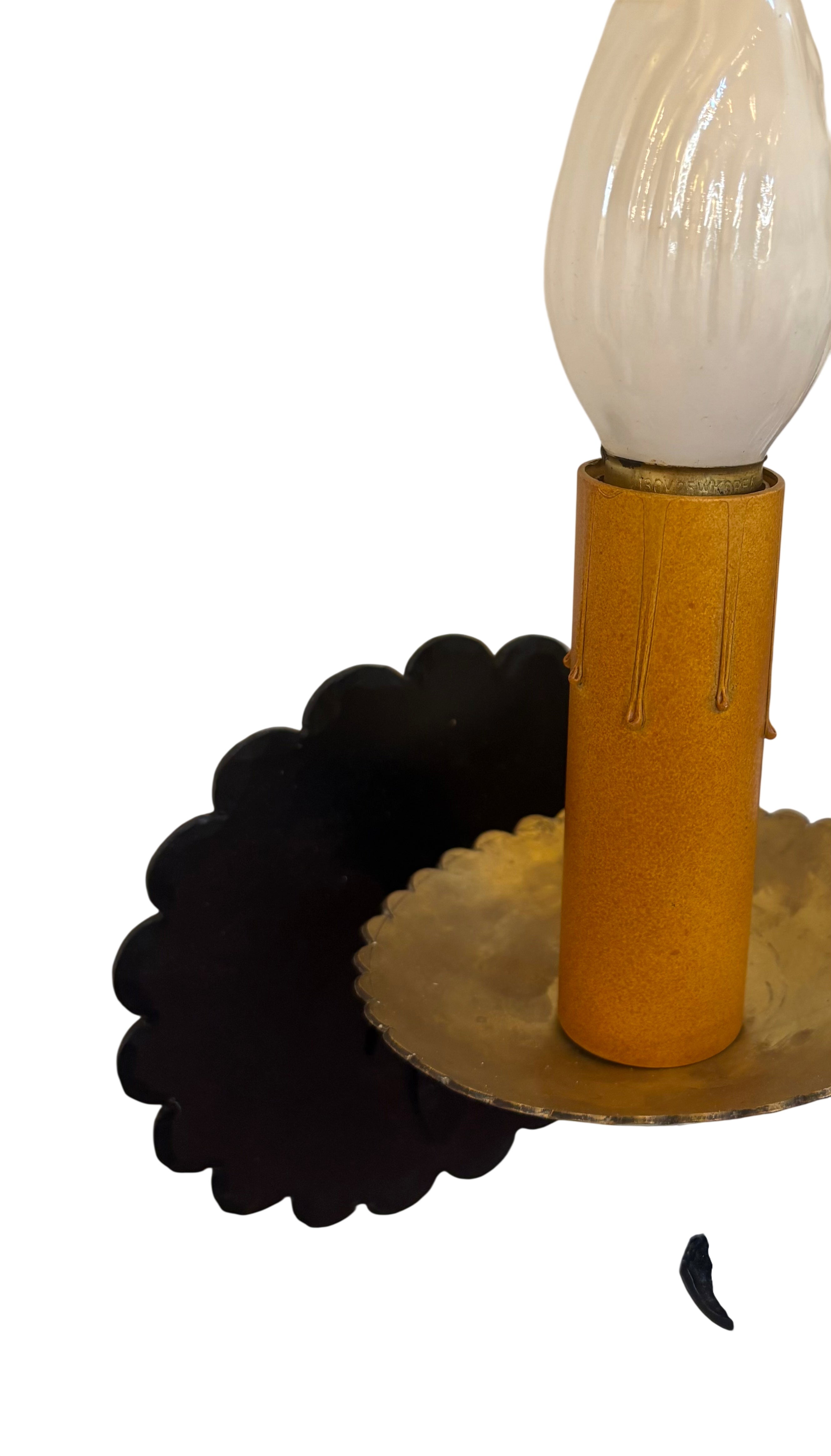 WALL SCONCES – SCALLOPED BACKPLATE & CANDLE SLEEVE (LT-1174)