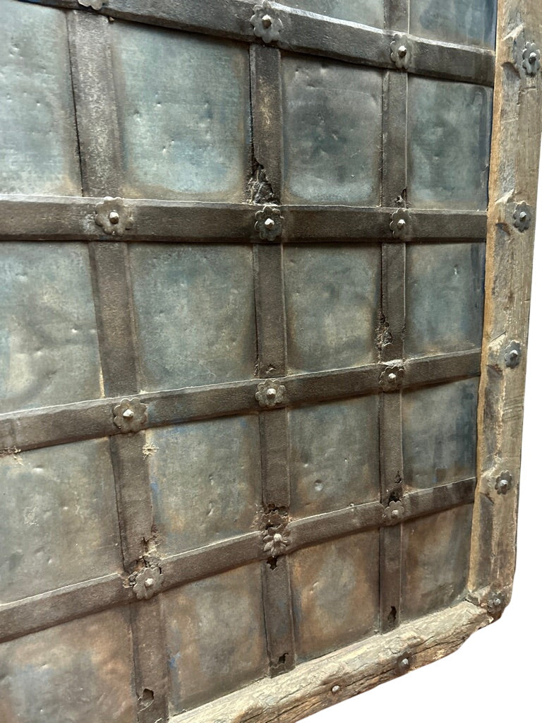 Pointed-Arch Door Pair w/ Metalwork Detailing (XD-35173)
