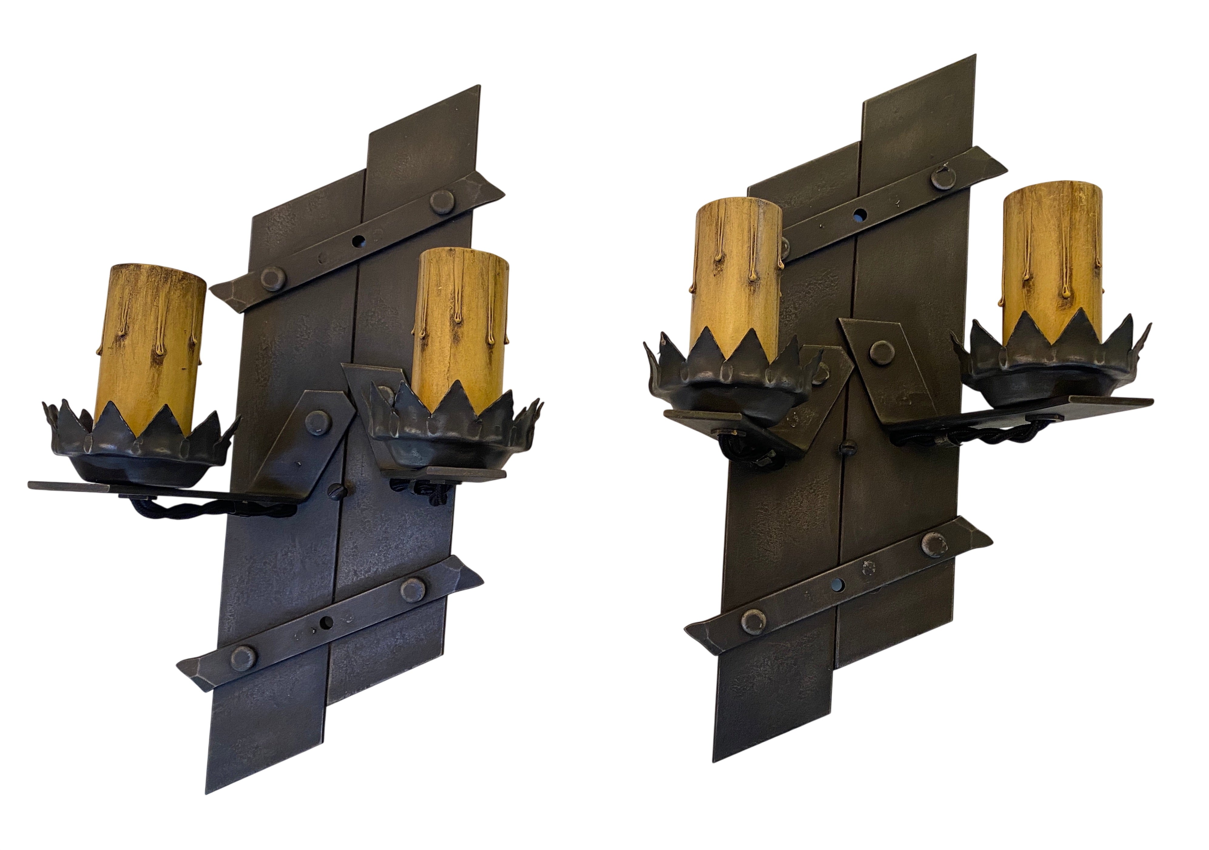 Offset 'Chevron' Sconce Pair- Double (LT-376.B)