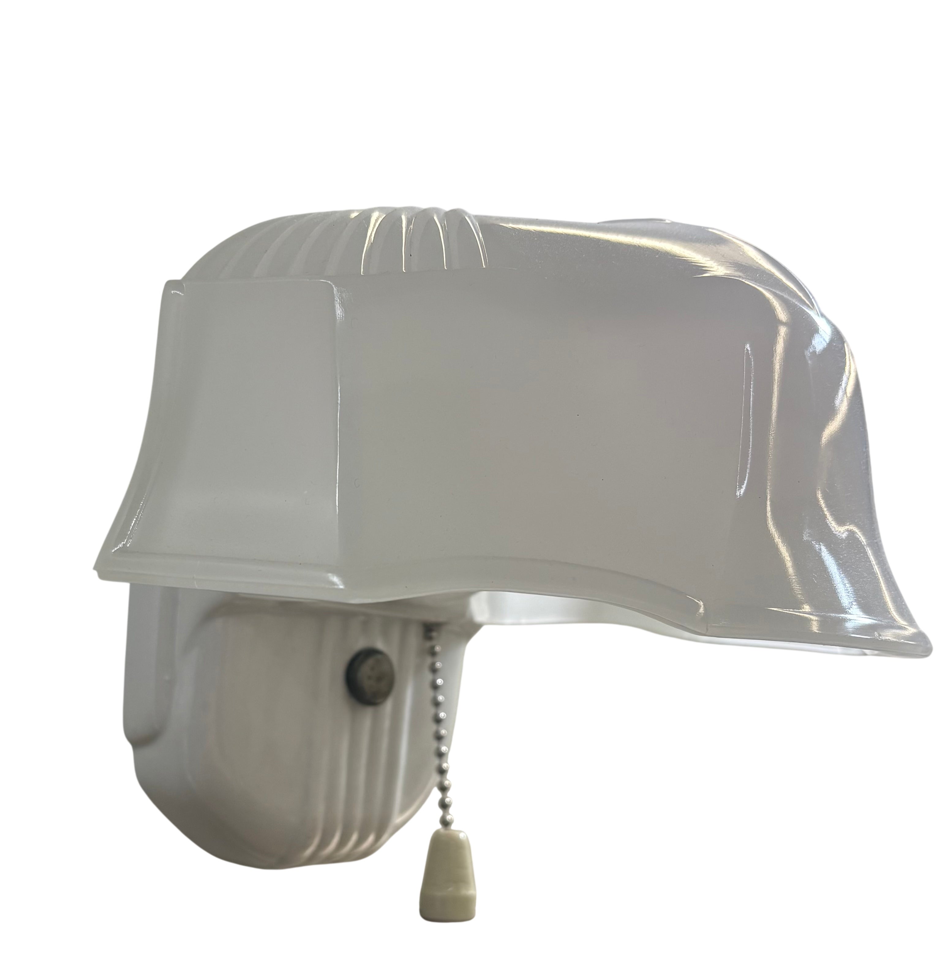 Porcelain wall sconce – circa 1920s–1930s (LT-1168)