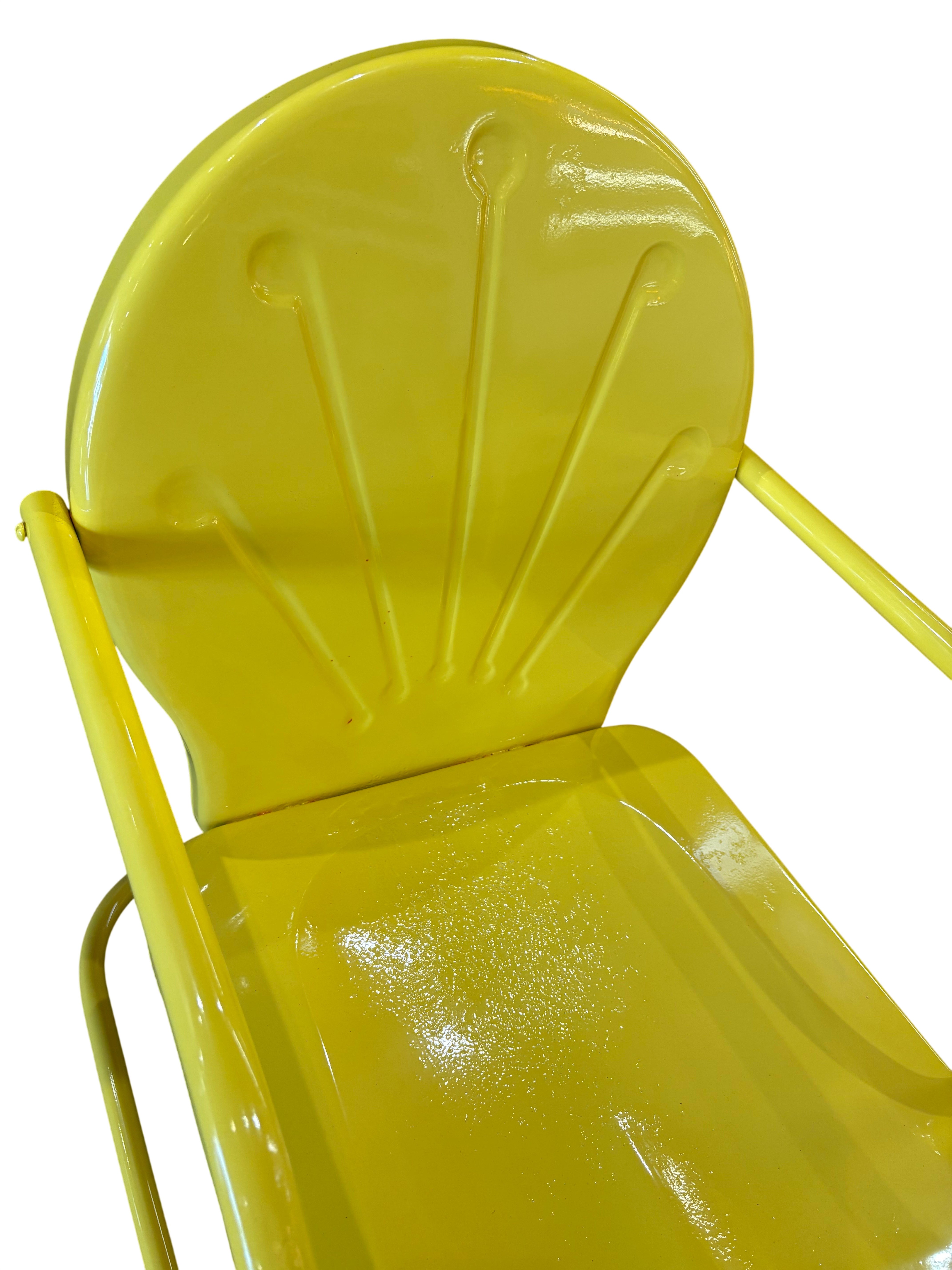 Vintage Yellow Lawn Chair (OE-67)