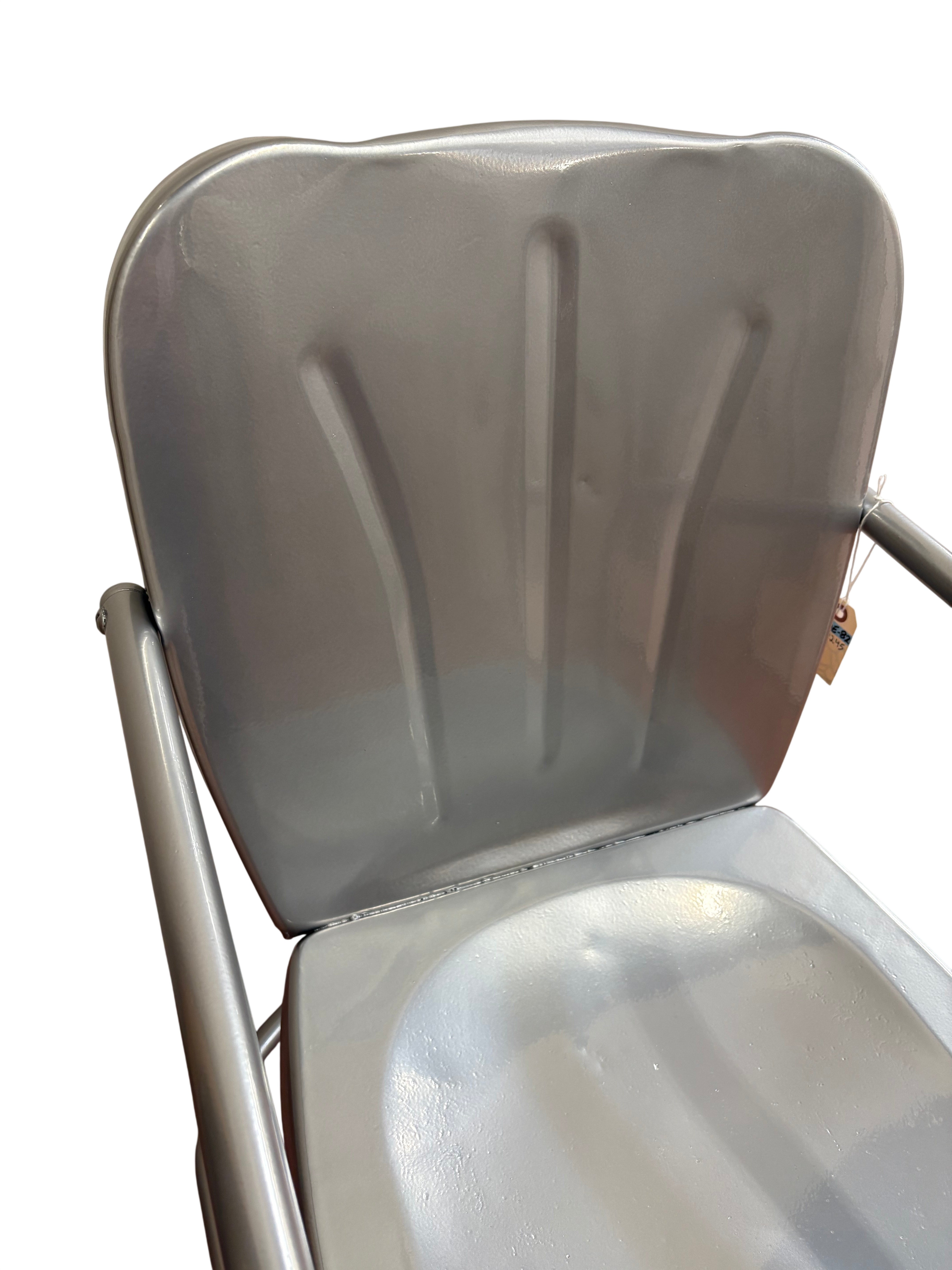 Vintage Silver Lawn Chair (OE-82)