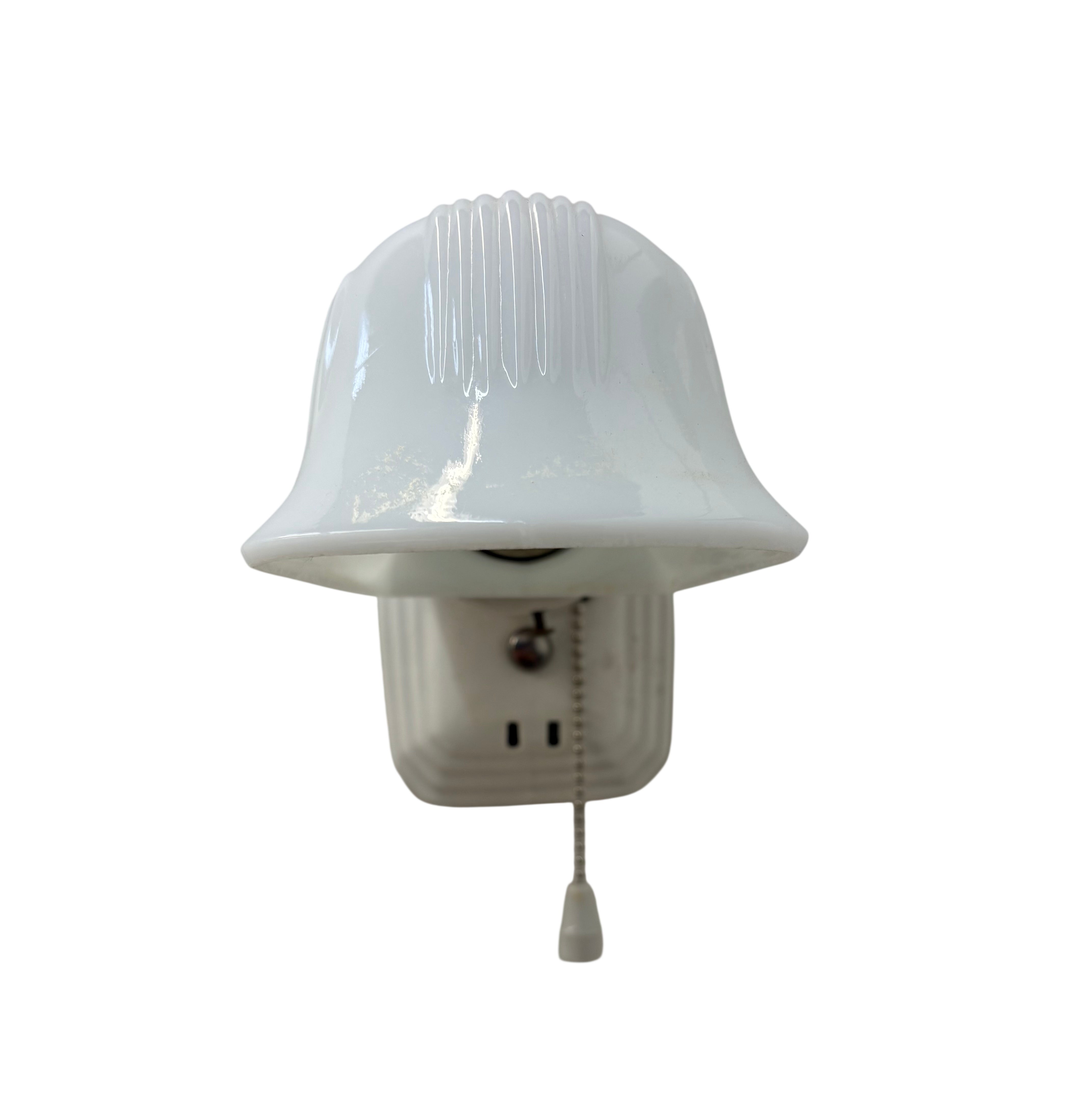 Porcelain wall sconce – circa 1920s–1930s (LT-1187)