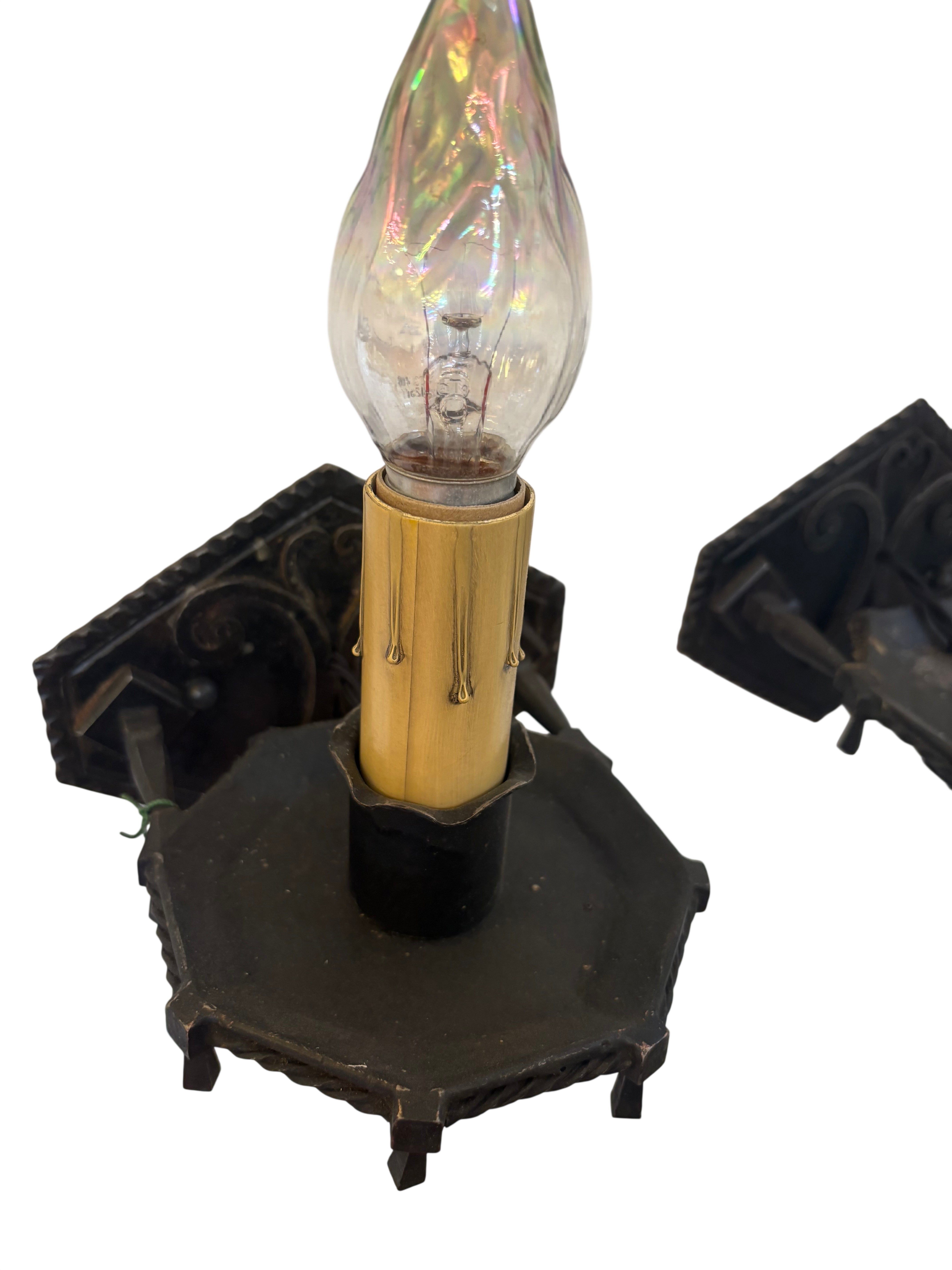 wall sconce with candle-style bulb holder – 1920s–1930s cast metal fixture (LT-1097)