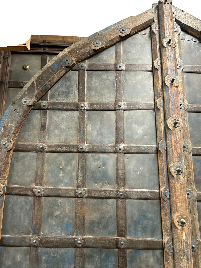 Pointed-Arch Door Pair w/ Metalwork Detailing (XD-35173)